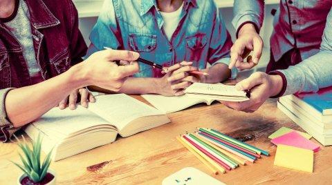Sei uno studente o dottorando dell'Ateneo? Candidati per diventare tutor dell'orientamento